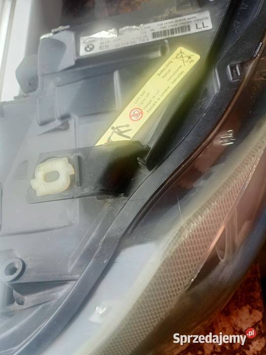 LAMPA PRAWA PRZEDNIA BMW E90 E91 SOCZEWKA XENON
