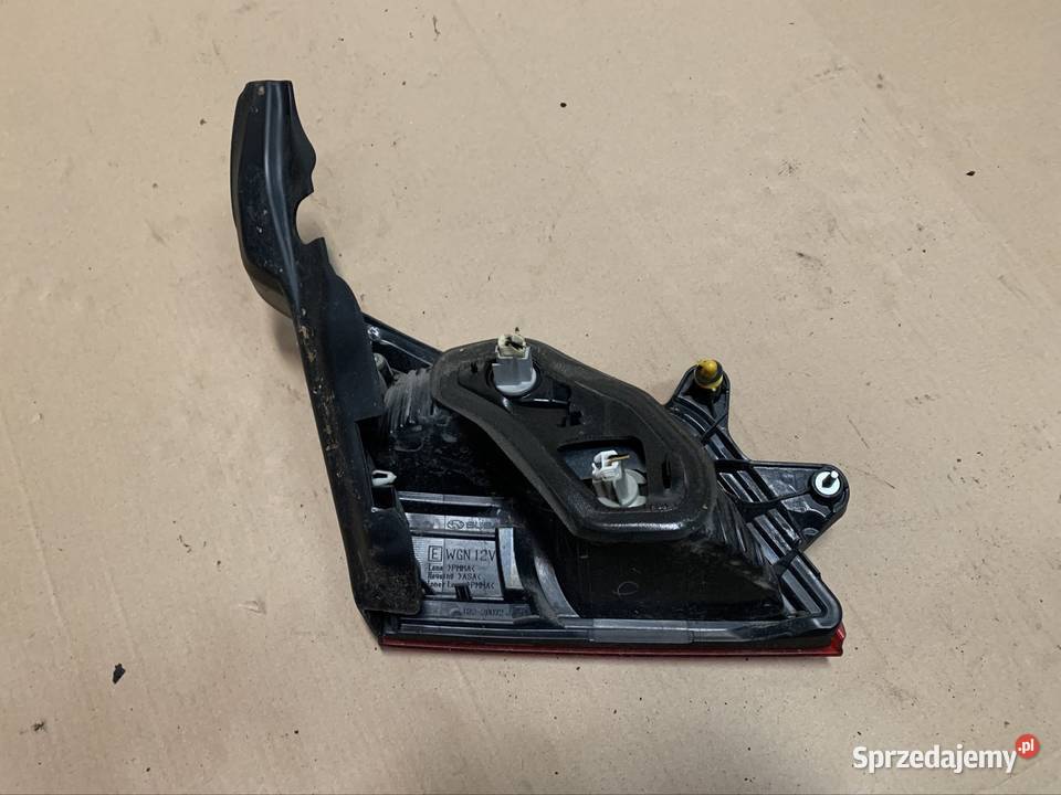 13220072 lampa tył tylna prawa Subaru legacy V zachodniopomorskie Szczecin