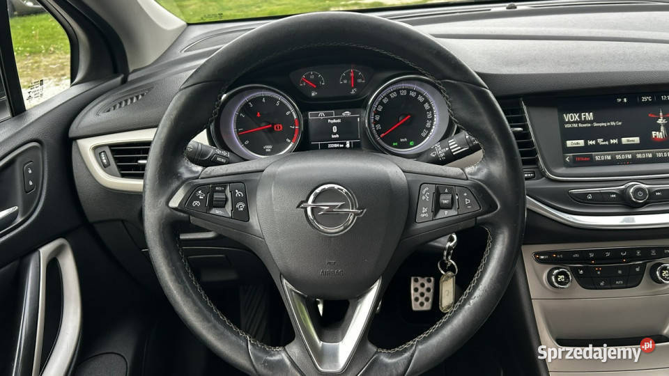 Opel Astra Jasny środek K 20152021 benzyna Astra Nowe Iganie
