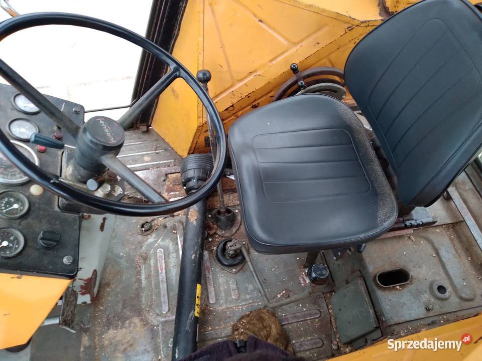 Sprzedam ciągnik rolniczy Ursus C 385 Skrzynia biegów Manualna Ustrzyki Dolne