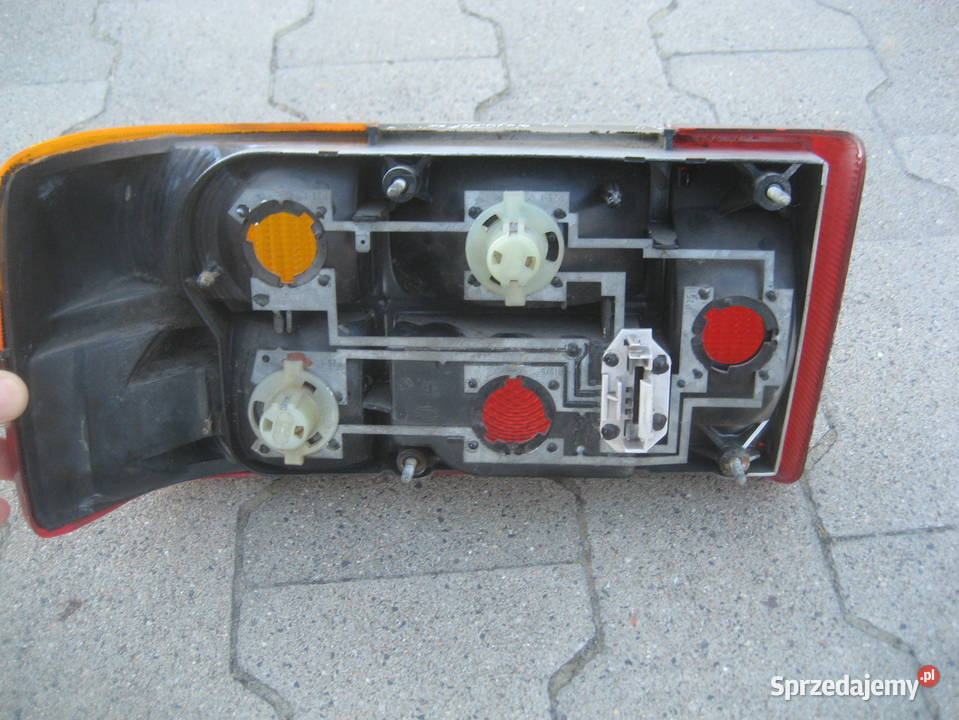 volvo 240 lampa tył prawa hella sprzedam