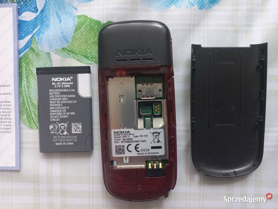 Nokia 1661 5 telefon komórkowy z klawiszami
