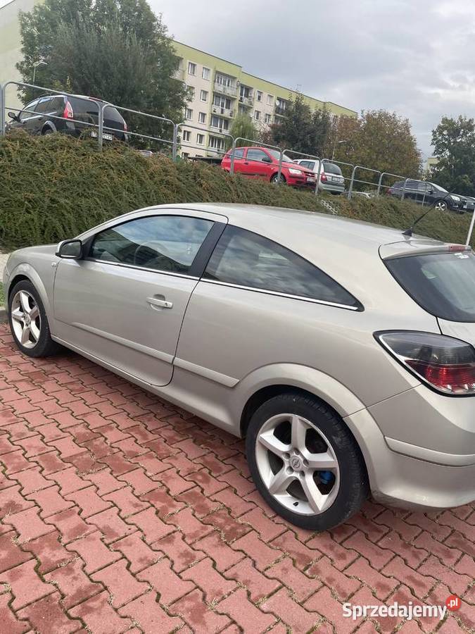 Opel Astra H GTC Busko-Zdrój