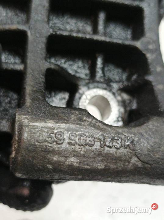 ŁAPA WSPORNIK ROLKA NAPINACZA 059903143K 30 TDI Silniki i osprzęt sprzedam