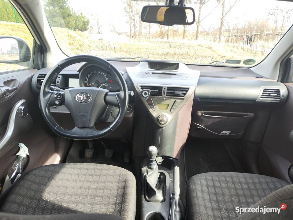 TOYOTA IQ ASR (kontrola trakcji) iQ Środa Wielkopolska