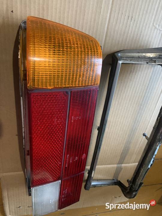BMW e24 lampa lewy tył Mszana