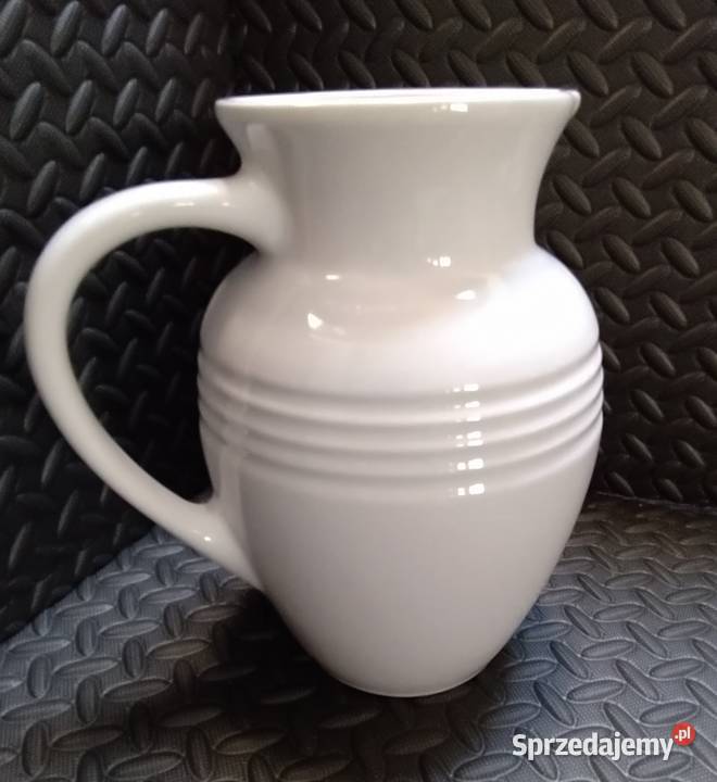 Le Creuset duży biały dzbanek z kamionki 22L