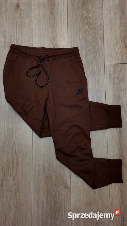Brązowe spodnie dresowe Nike Tech Fleece Nike Odzież codzienna łódzkie Łódź