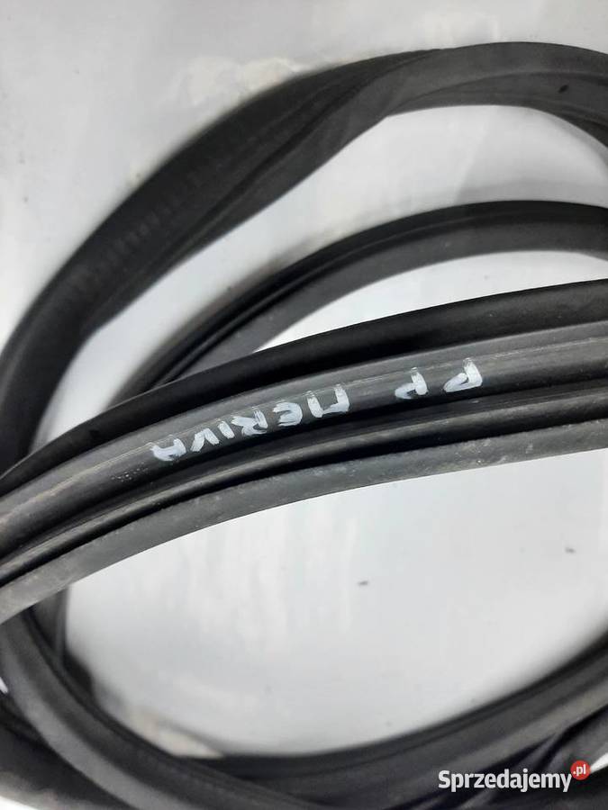 Opel Meriva A uszczelka drzwi prawa przednia Ksawerów