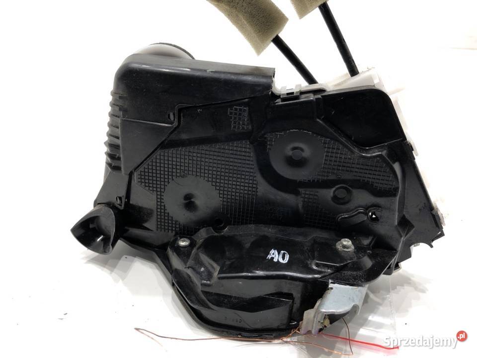 ZAMEK DRZWI PRAWY PRZÓD HONDA CRV V SUV