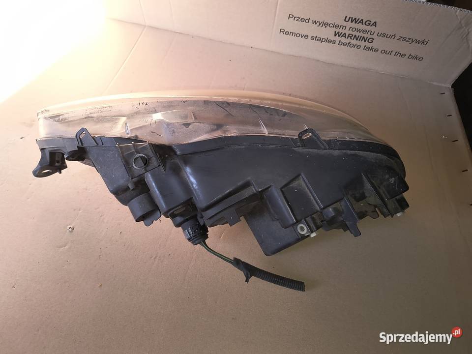 Alfa Romeo 147 lift Reflektor prawy kpl Oryginał Domasław