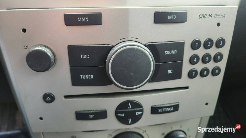 Radio CDC40 Opera Astra H Zafira B Wylogowane