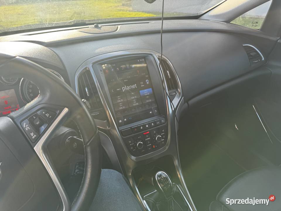 Opel Astra J zamienię na przyczepę kempingową Bolesławiec