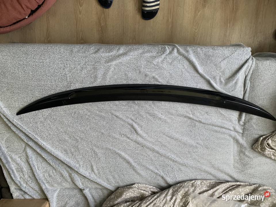 Lotka na tylną klapę bagażnika