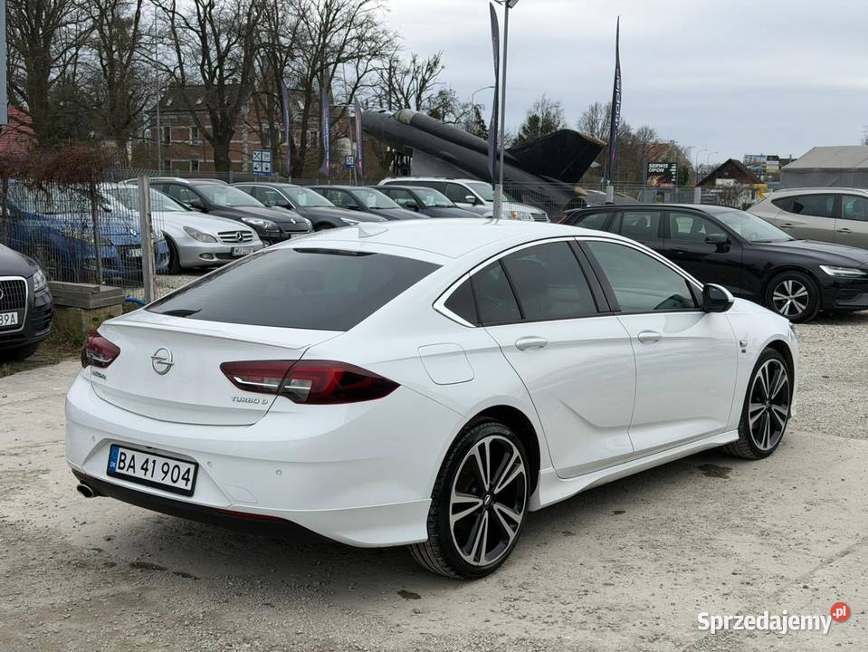 Opel Insignia OPCline 16 Diesel 2018r Automat diesel Insignia Wrocław