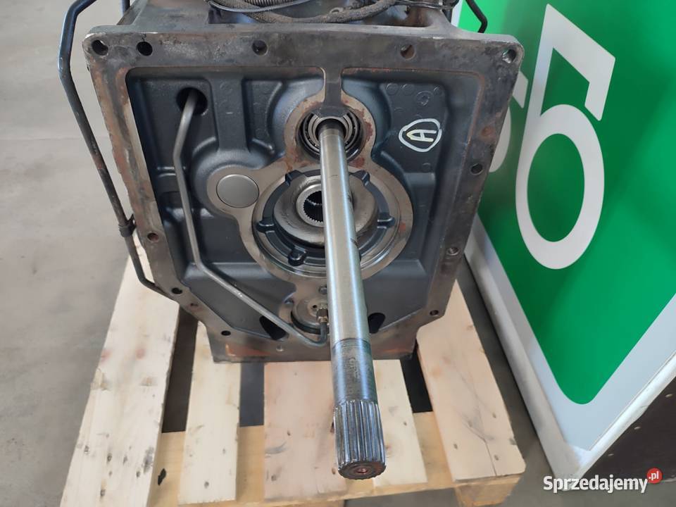 Skrzynia biegów 304470A2 CASE MX 270 MAGNUM Wilkowo sprzedam