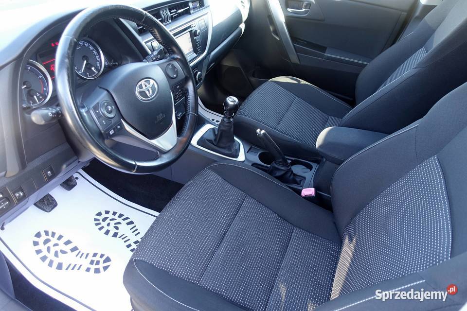 Toyota Auris 14D4D 90 1właściciel nawigacja Buczkowice