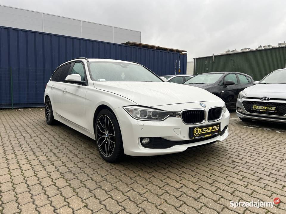 BMW 318D 2013 1995cm3 mazowieckie Warszawa