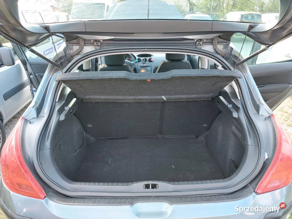 Peugeot 308 T7 2008r 16HDI do drobnych napraw Hatchback Kielce