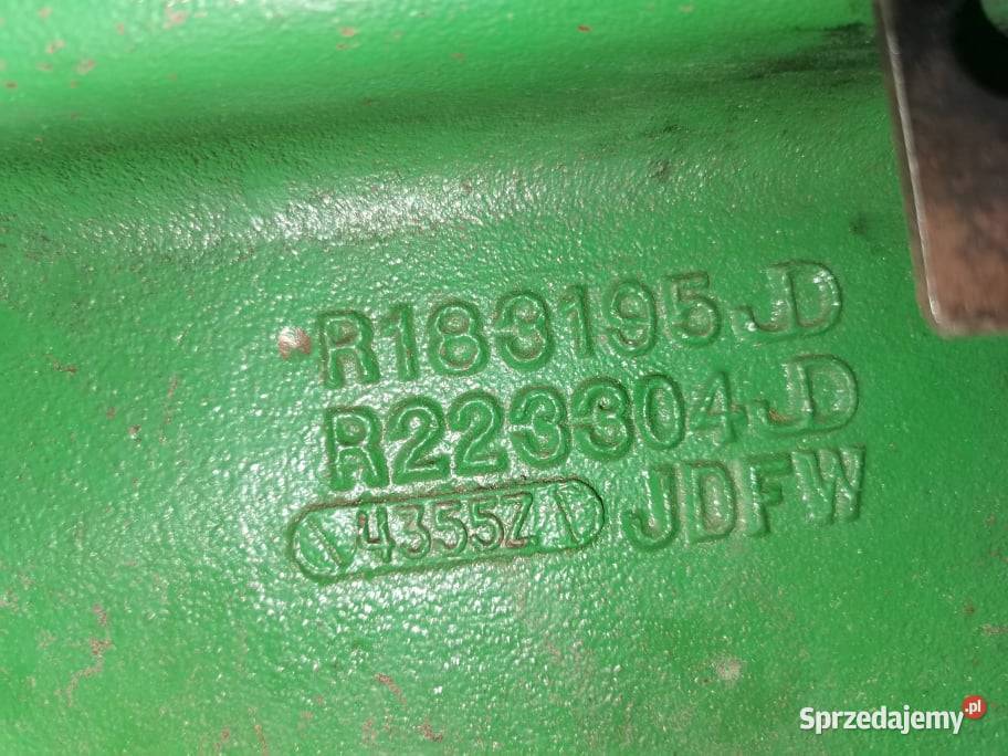 WOM tylny John Deere 7820 R183195