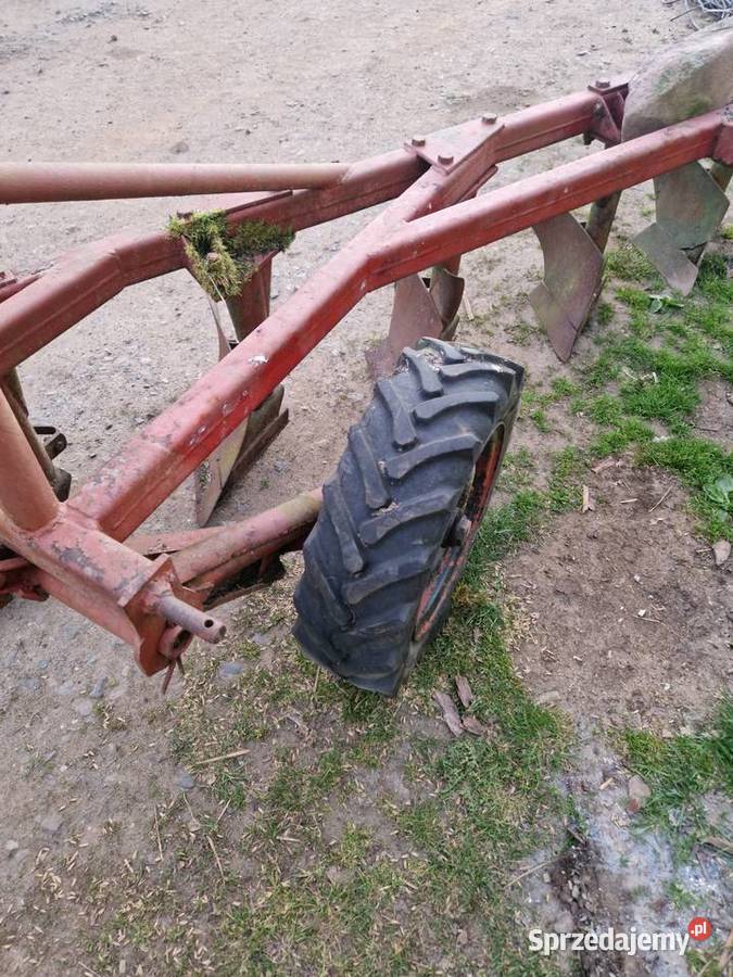 Plug podorywkowy 5 skibowy nieuszkodzony Legnica sprzedam