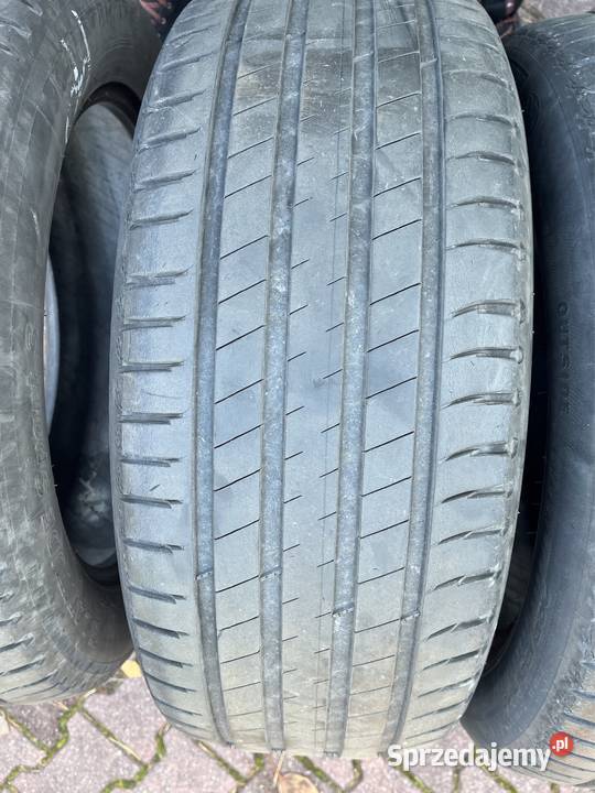 Michelin Latitude Sport 3 23555 r 19