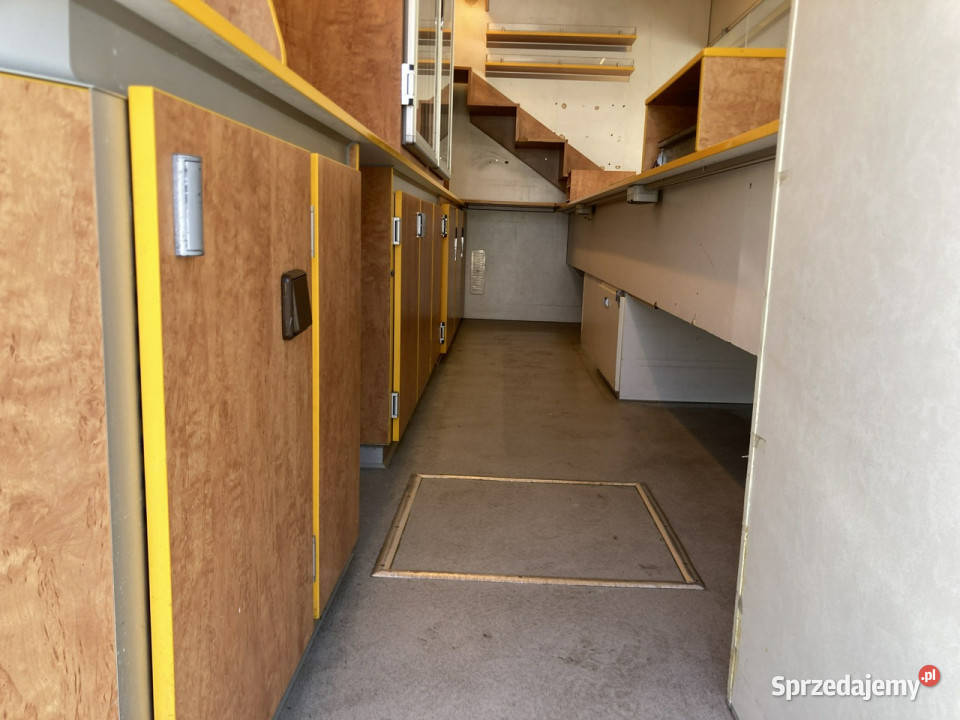 Renault Master Autosklep wędlin sklep bar Renault Syców