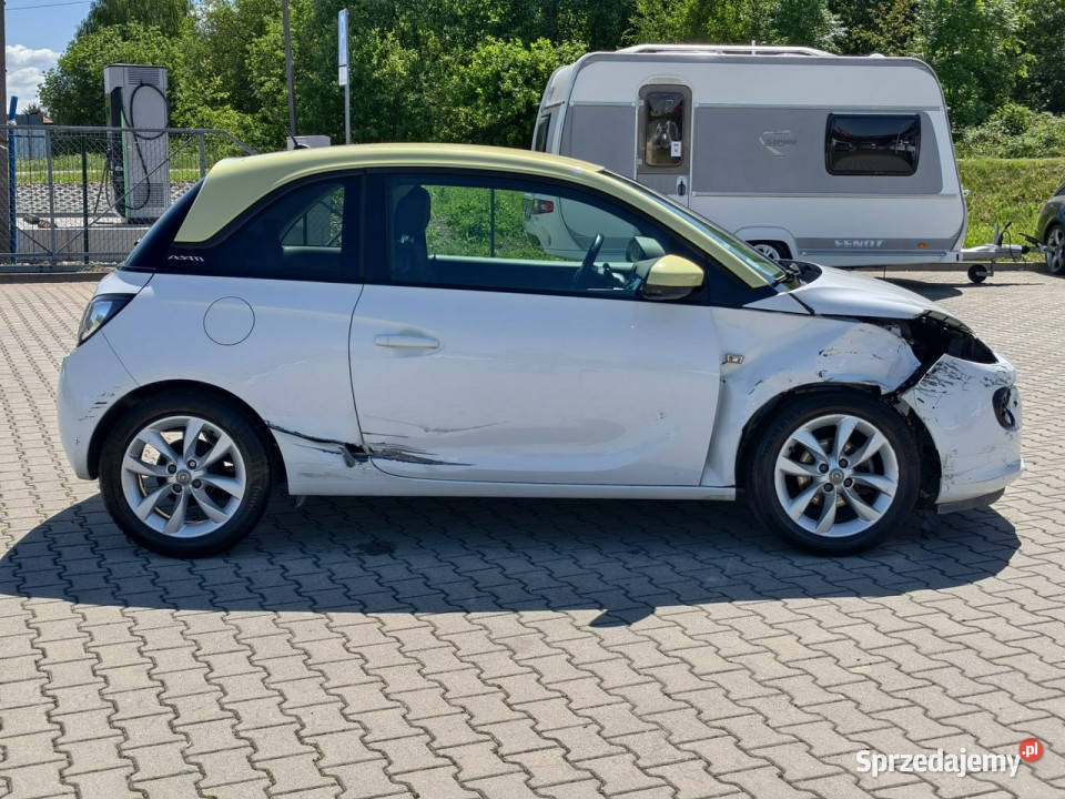Opel Adam 12 benzyna 71 klimatyzacja tempomat Adam Kęty