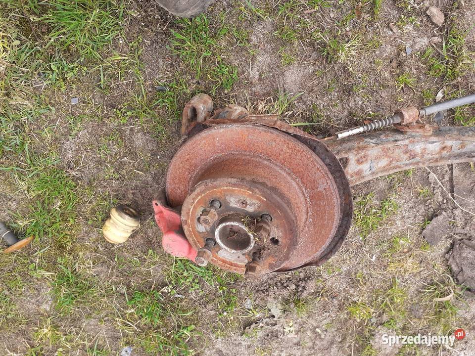 Piasty piasta lewa prawa tył opel vectra b Sawin