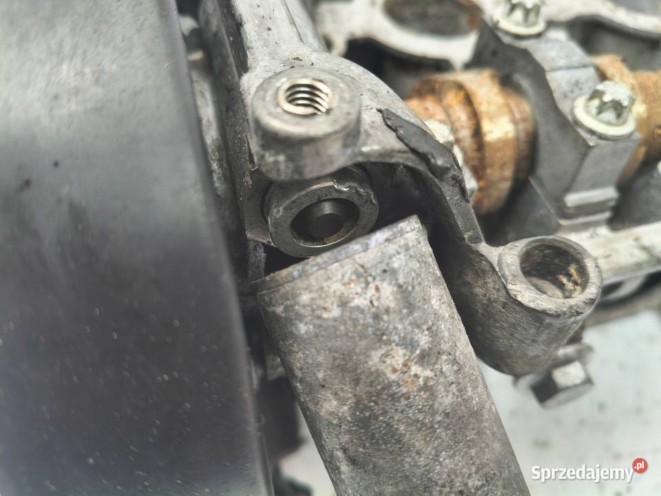 GŁOWICA CYLINDRÓW Opel Vectra C Signum Zafira B osobowe Chełm