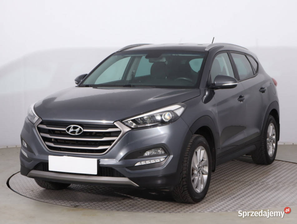 Hyundai Tucson 16 GDI czujnik parkowania Piaseczno