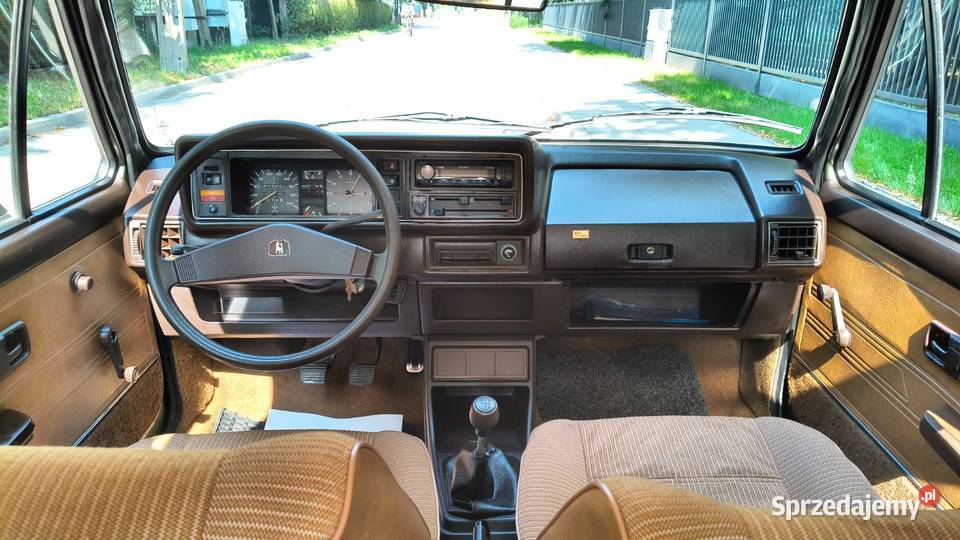 Volkswagen Golf MK1 1981 73 861 Oryginalny 4/5 sprzedam