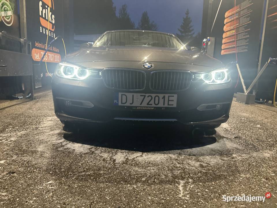 Bmw 328i 20 245 Modern line manualna