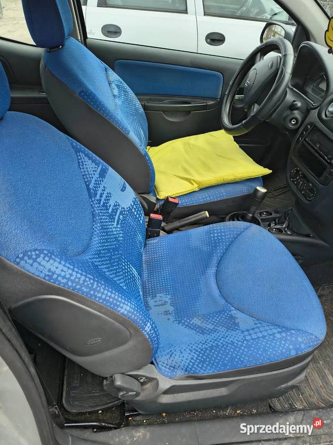 12 w 2004 Citroen C2 55000 Rok produkcji 2004 mazowieckie Nowy Dwór Mazowiecki