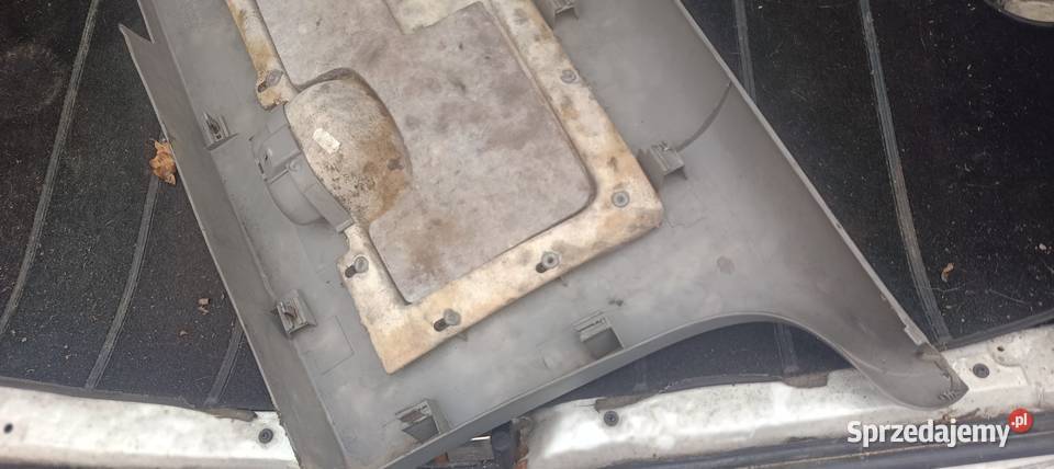 Osłona Tylnej Klapy Avant Passat B5 p3