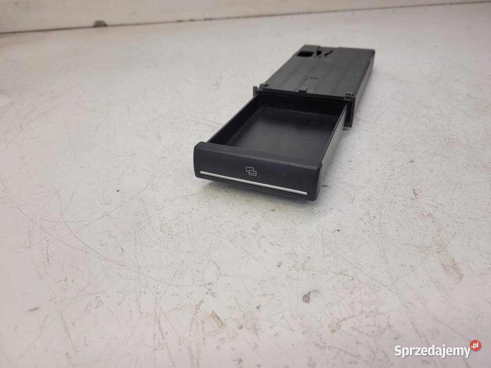 WIZYTOWNIK SZUFLADKA AUDI A3 8P LIFT 8P0941561F