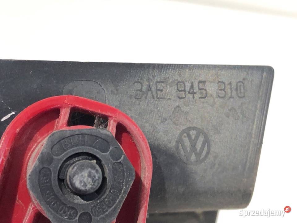 LAMPA PRAWY TYŁ VW PASSAT B7 4AE945310
