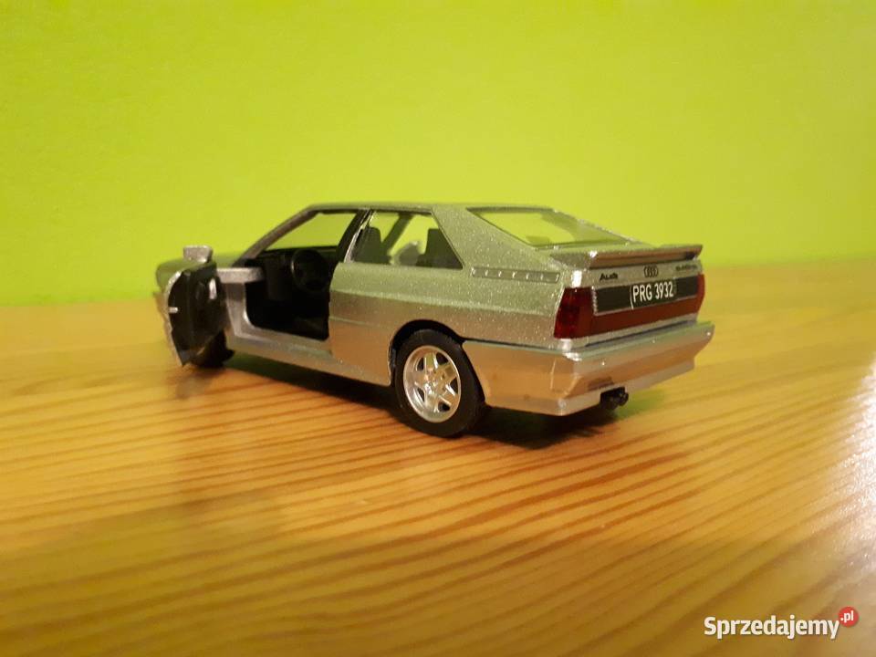 Audi Quattro B2 1980 134 czarne tablice Modelarstwo Tywonia
