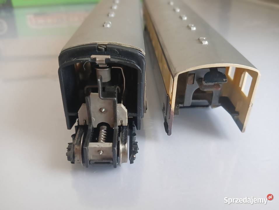 Wagon ekspresowy 2częściowy 1klasy VT 137 Kraków