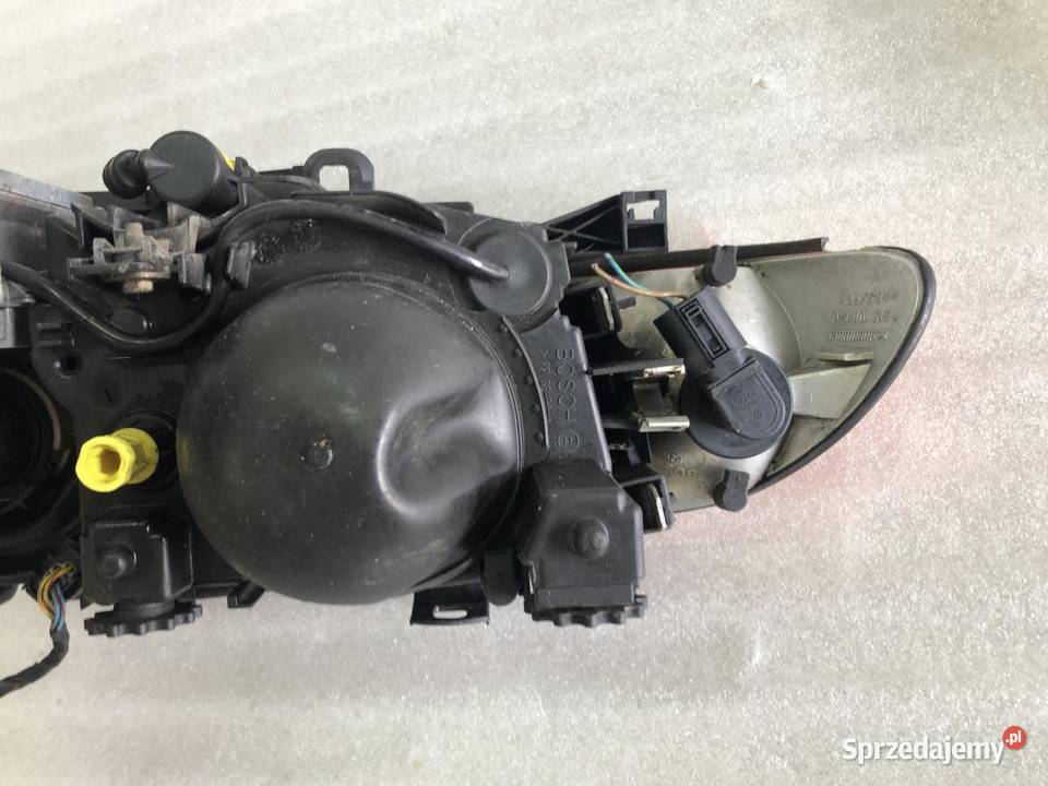 LAMPA LEWY PRZÓD 6902759 BMW E46 XENON EUROPA osobowe sprzedam