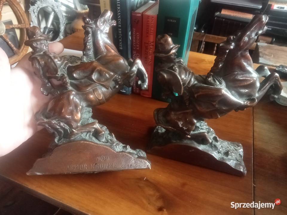 Statuetka rzeźba brąz Jeździec na koniu para Grójec