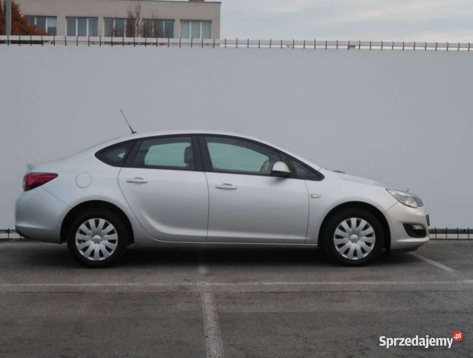 Opel Astra 14 T Lublin