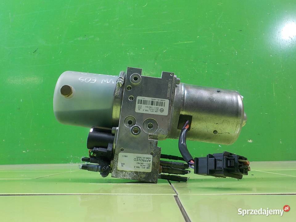 VW EOS 14 TSI 10r 2D pompa dachu 1Q0871789E Suków