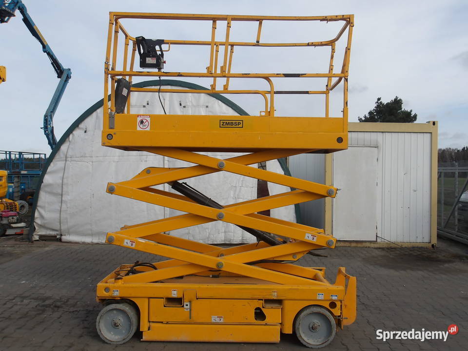 Podnośnik nożycowy zwyżka Haulotte Compact 8 Dźwigi, podnośniki Pleszew