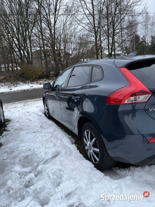 Sprzedam Volvo V40 światła przeciwmgielne łódzkie