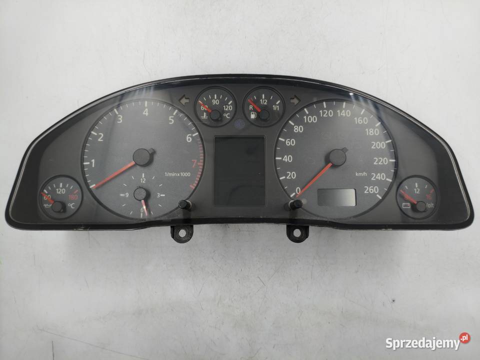 Licznik Zegary Audi A6 C5 26 28 V6 4B0919930A osobowe Wyszków