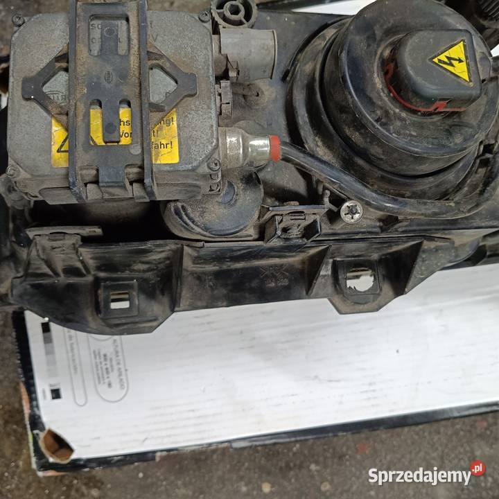 Lampa przednia prawa BMW e39 osobowe
