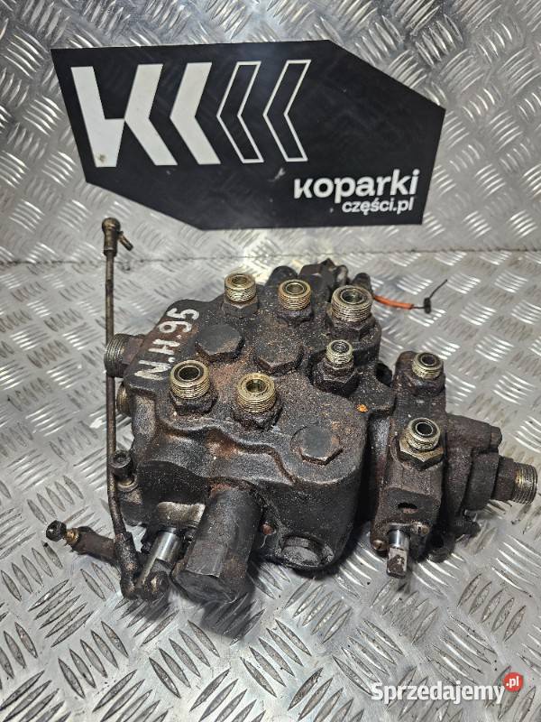 Rozdzielacz Hydrauliczny Holland 95 555E 575E Gdynia
