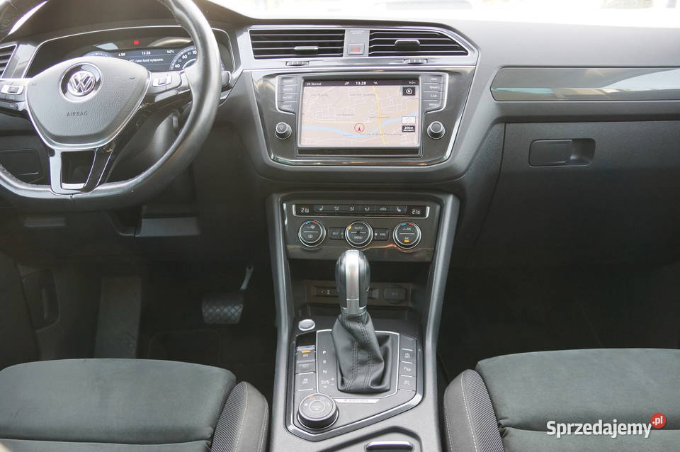 Volkswagen Tiguan 20 TDI CR 150 4x4 Virtual Navi światła do jazdy dziennej Nowy Sącz sprzedam