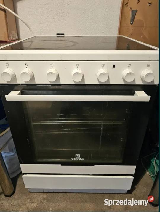 Kuchenka elektryczna z płytą ceramiczną 230 V i Opole sprzedam